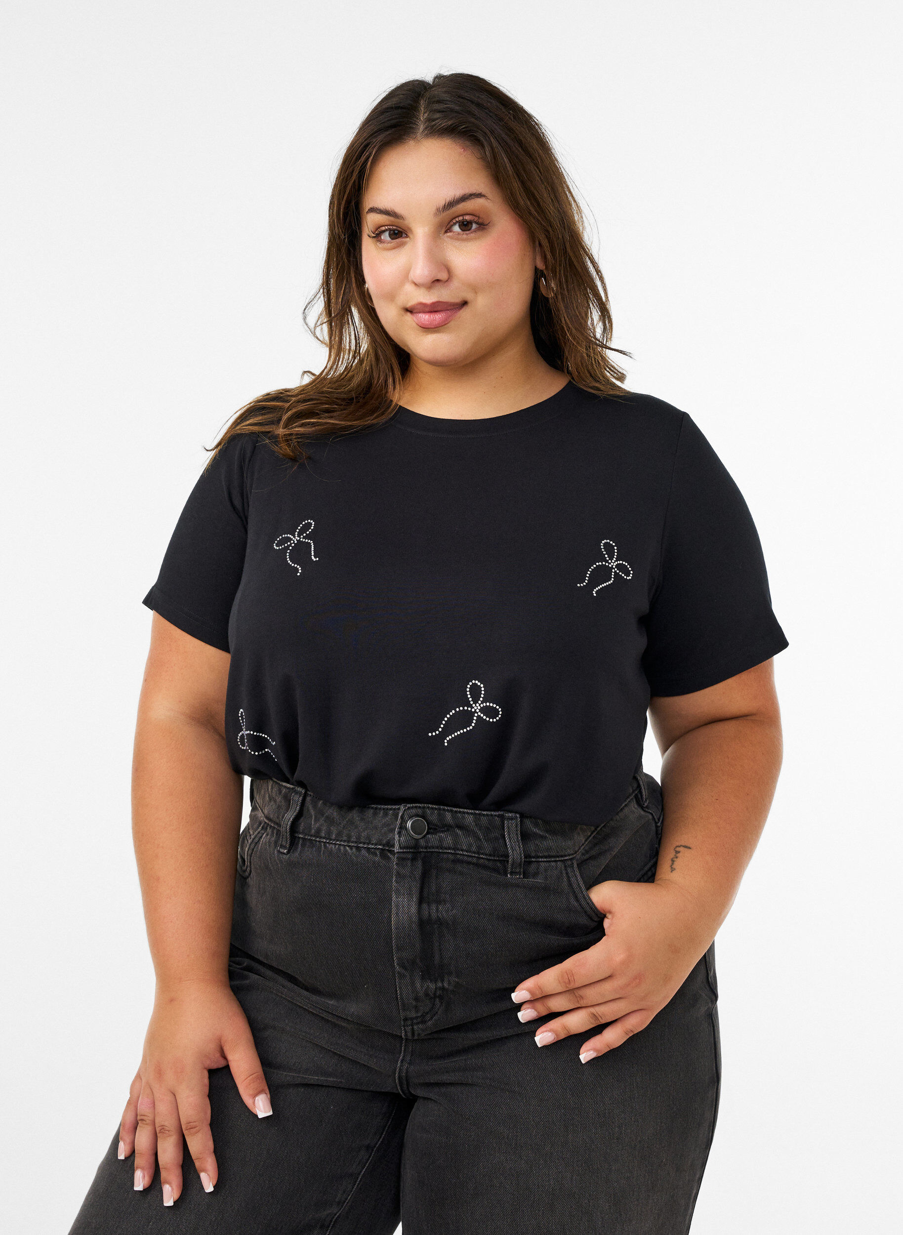 ZizziT-shirt i viskose med rhinsten, Sort, Model image number 0