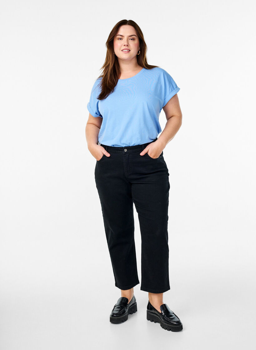 Cropped Vera jeans med straight fit, Sort, Model image number 0