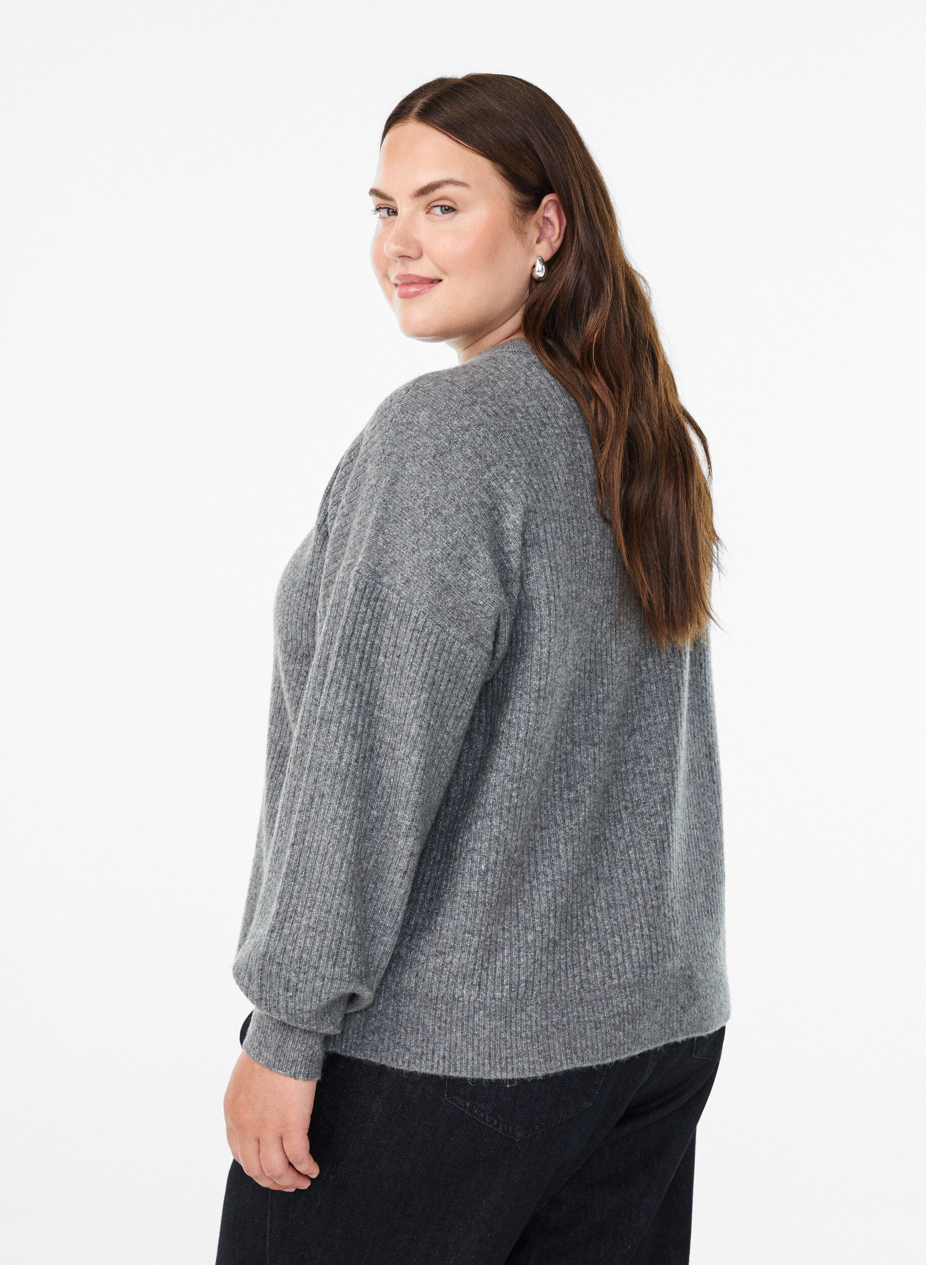 Zizzi Ribstrikket cardigan med knapper, Gr&aring;, Model image number 2