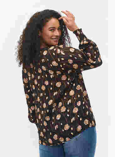 Printet bluse med smock og v-hals, Black Flower, Model image number 1