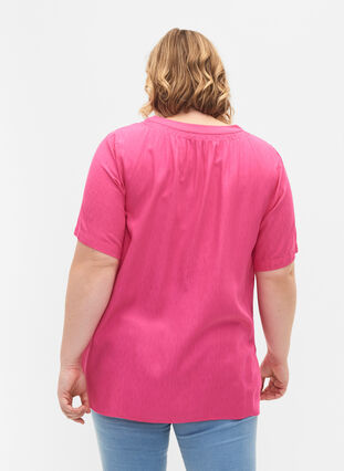 Kortærmet viskose bluse med v-hals, Shocking Pink, Model image number 1