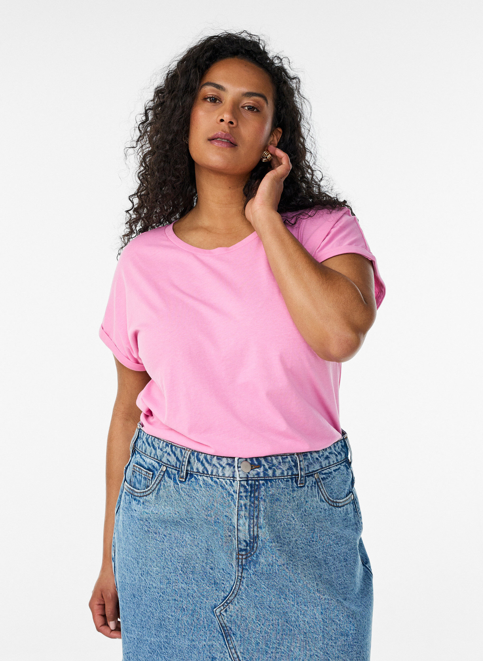 Kort&aelig;rmet t-shirt i bomuldsblanding, Lyser&oslash;d, Model
