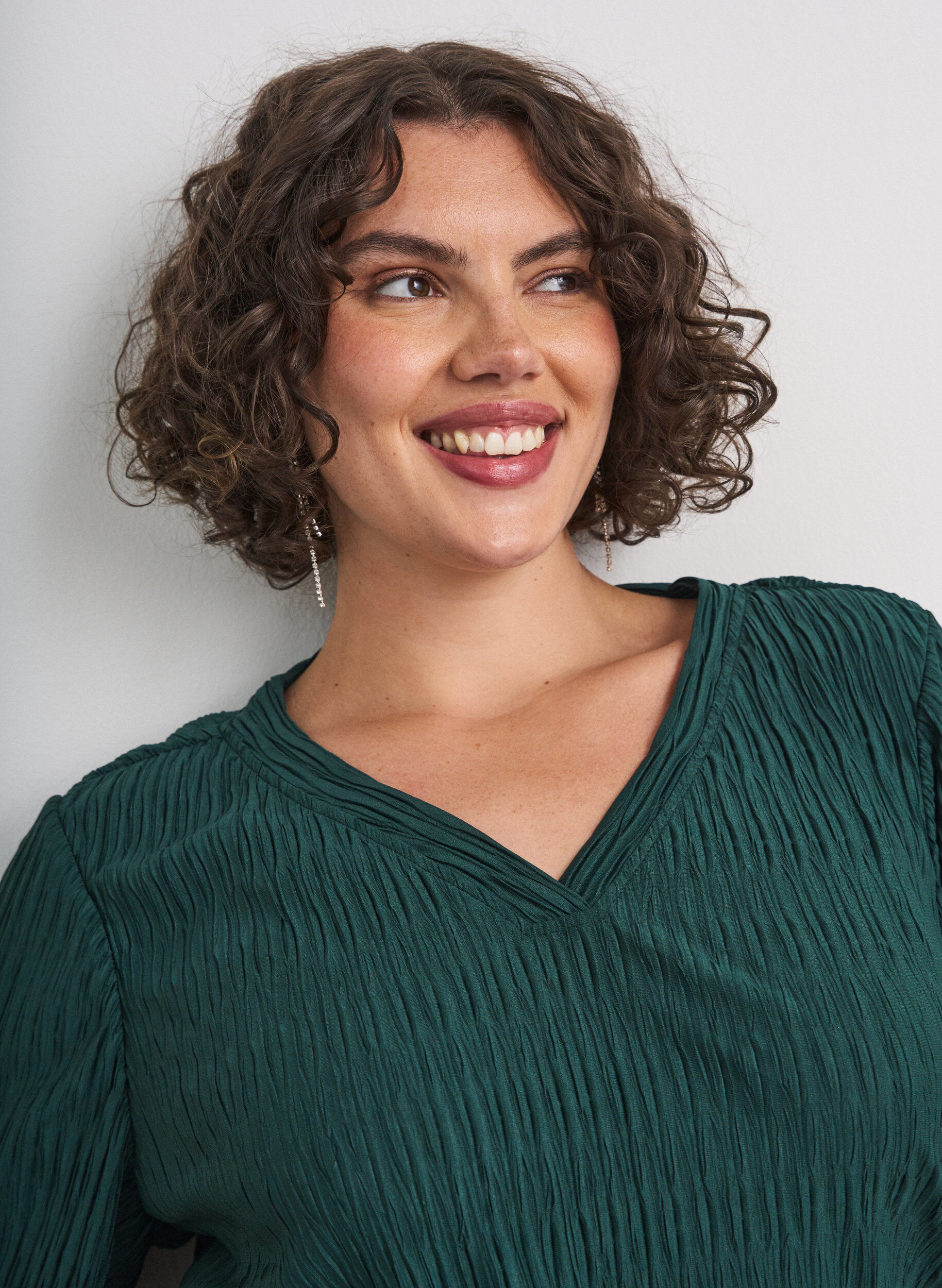 ZizziBluse med b&oslash;lget struktur og ballonform, Gr&oslash;n, Model image number 3