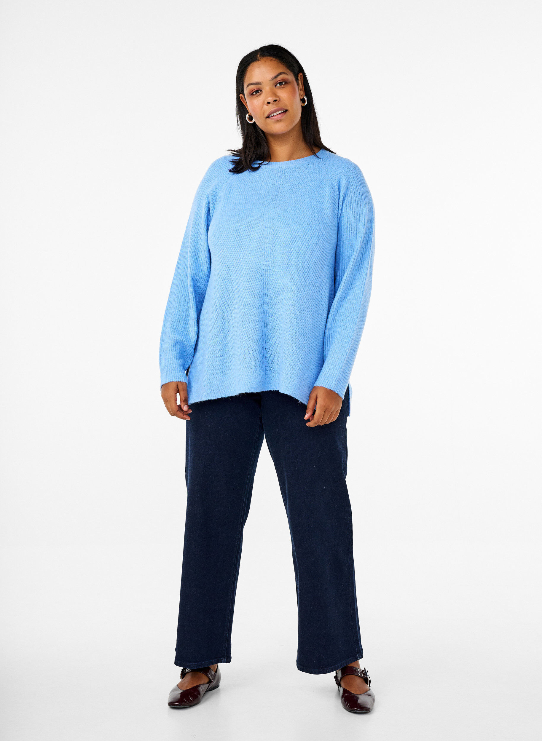 Zizzi Strikbluse med rund hals, Della R. Blue Mel., Model image number 2