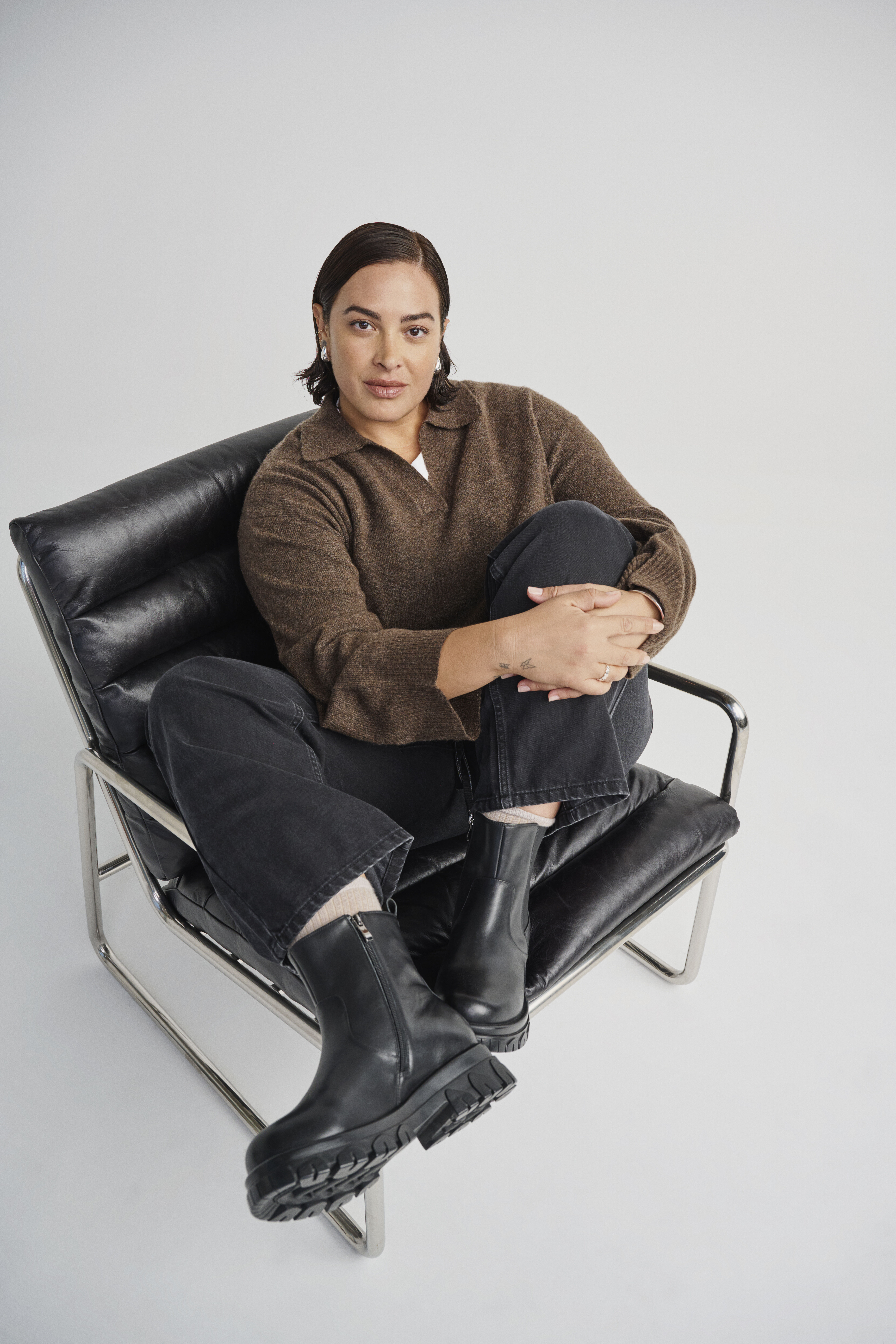 Zizzi St&oslash;vle i l&aelig;der med lynl&aring;s, , Model