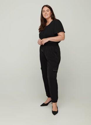 Ensfarvet bluse med korte ærmer, Black, Model image number 2