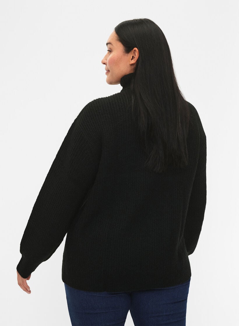 Striktr&oslash;je med h&oslash;j hals og lynl&aring;s, Sort, Model image number 2