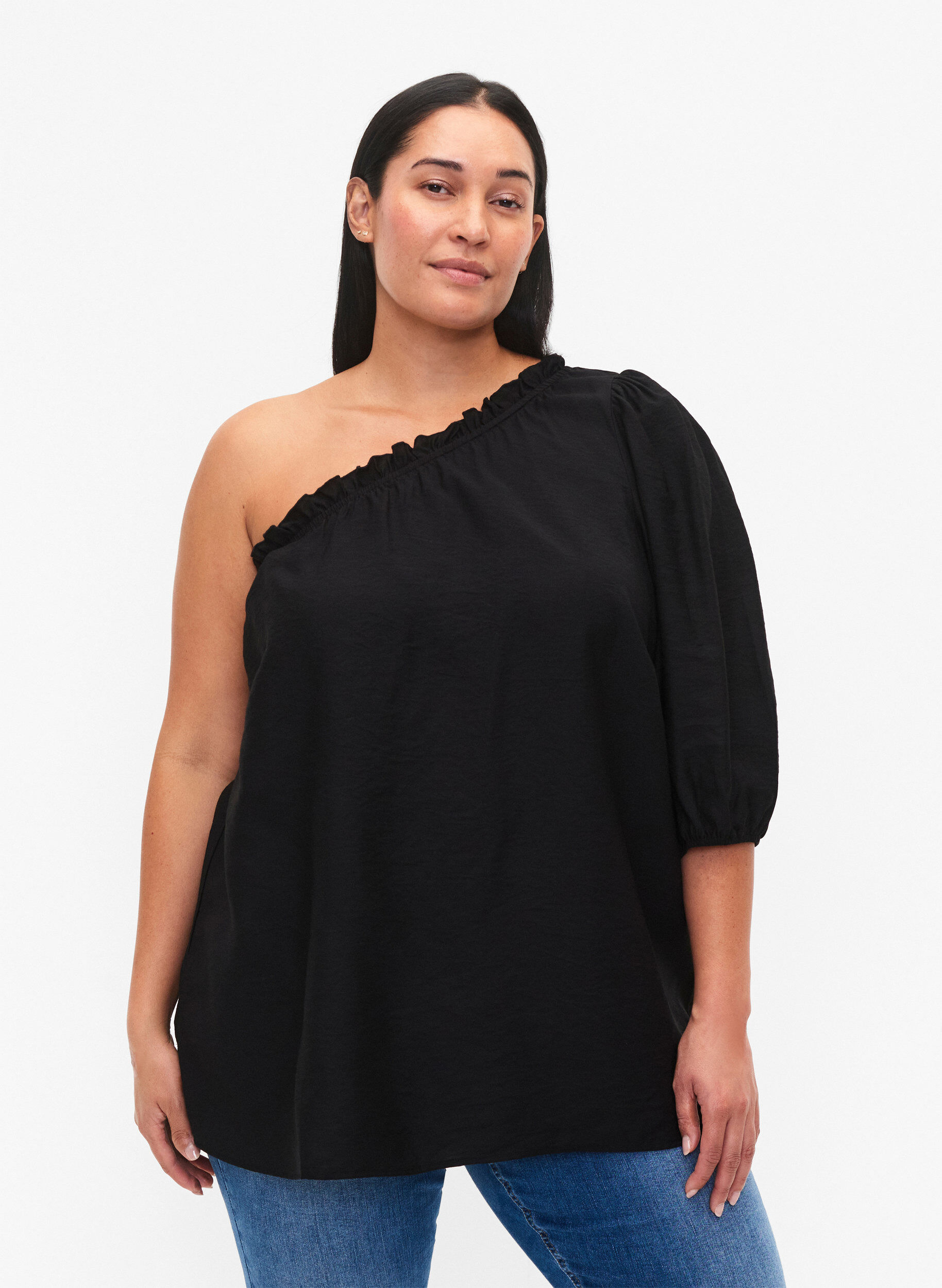 Zizzi One-shoulder bluse i viskose, Sort, Model image number 0