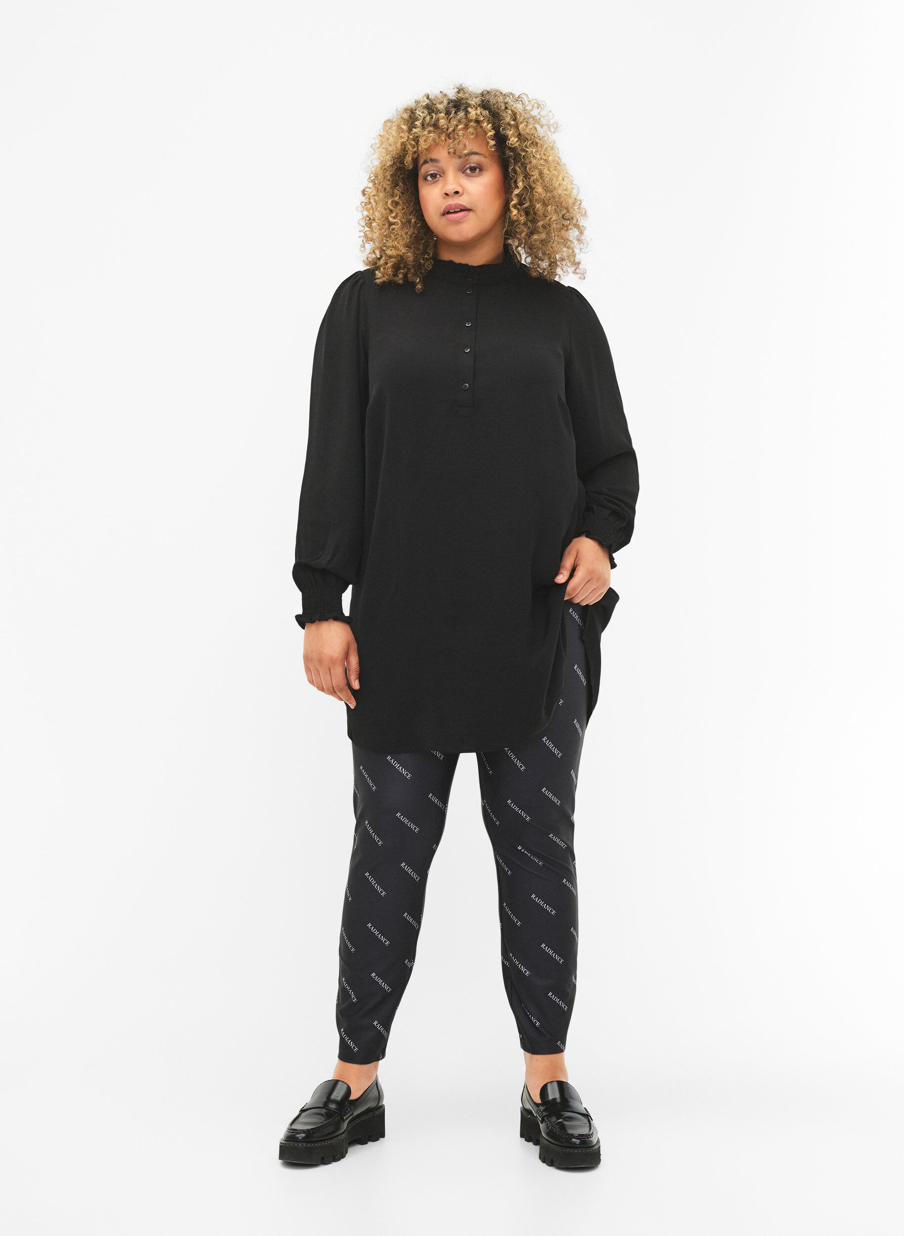 Zizzi Leggings med tekstprint, Black Radiance, Model image number 0