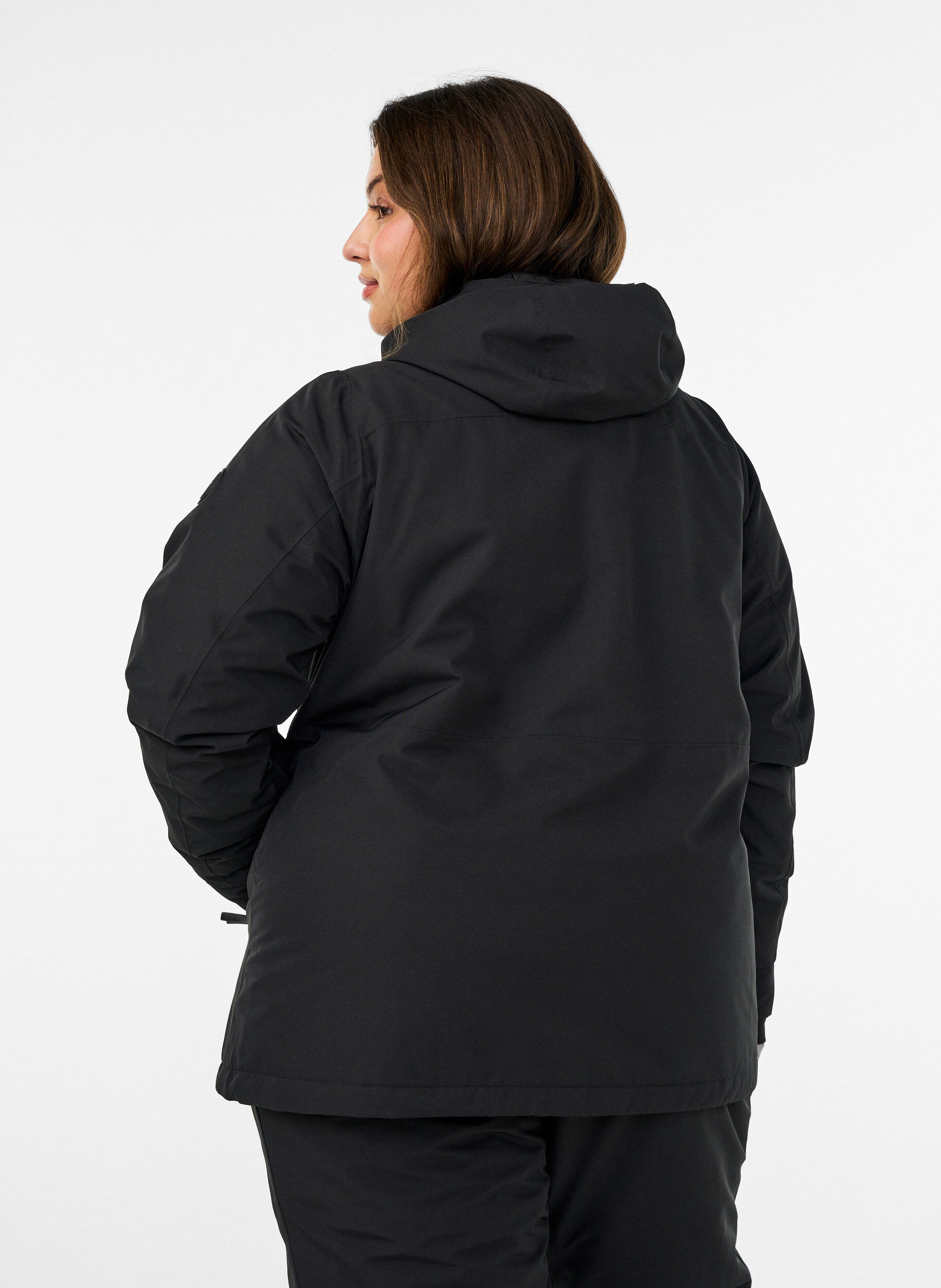 ZizziSkijakke med h&aelig;tte og lynl&aring;slommer, Sort, Model image number 2