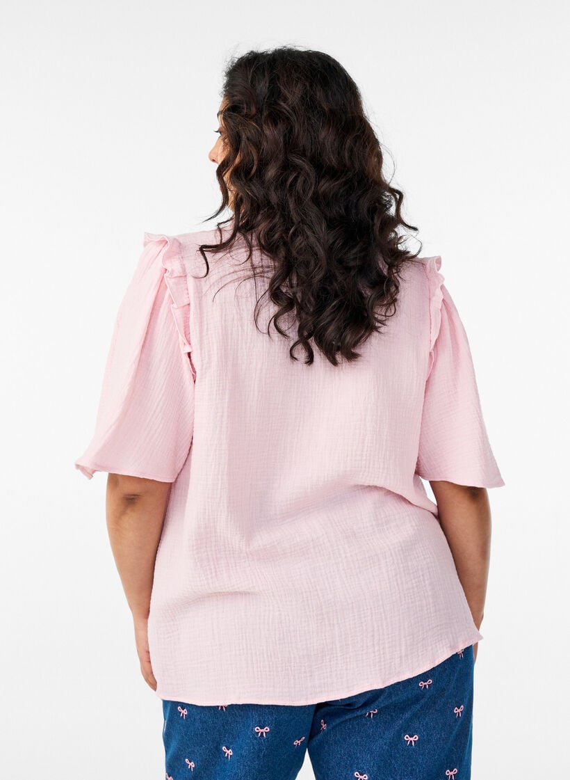 Bluse i bomuldsmusselin med broderie anglaise og 1/2 &aelig;rmer, Lyser&oslash;d, Model image number 2