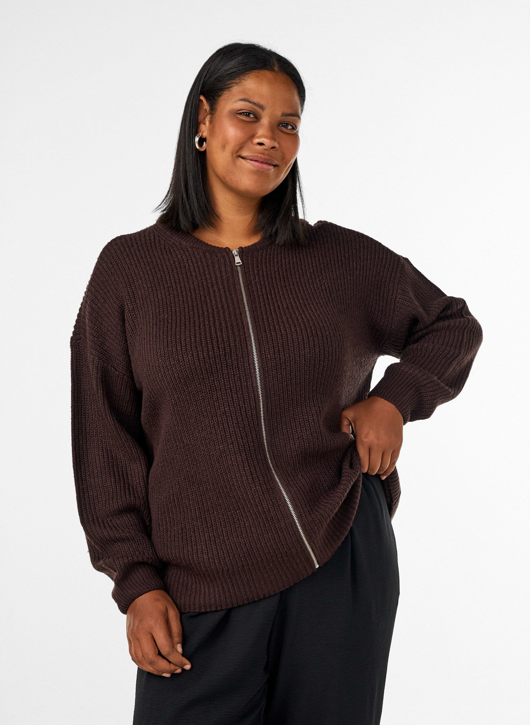 ZizziStrik cardigan med lynl&aring;s, Brun, Model image number 0