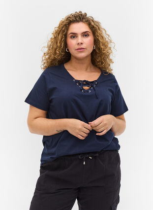 Økologisk bomulds t-shirt med snøredetalje, Navy Blazer, Model image number 0