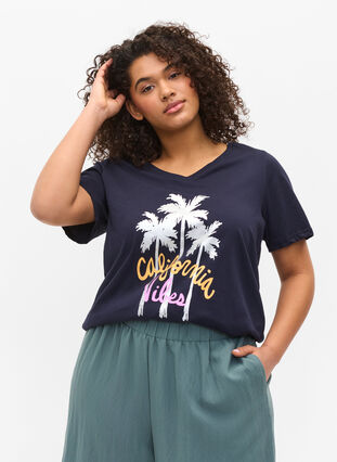 Bomulds t-shirt med v-udskæring, Night Sky California, Model image number 0
