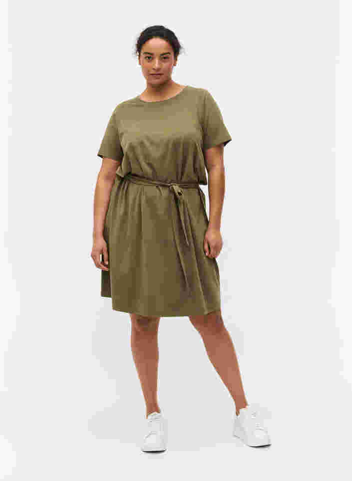 Kortærmet kjole med taljebælte, Dusty Olive, Model image number 2