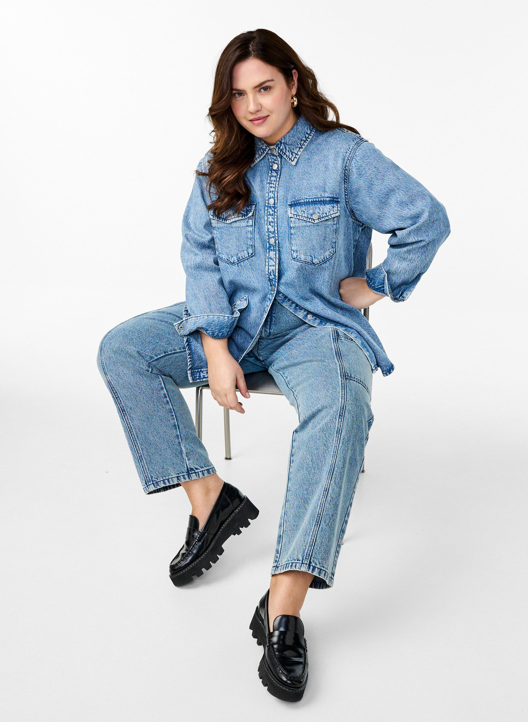 Zizzi Denimskjorte med brystlommer , Bl&aring;, Image image number 0