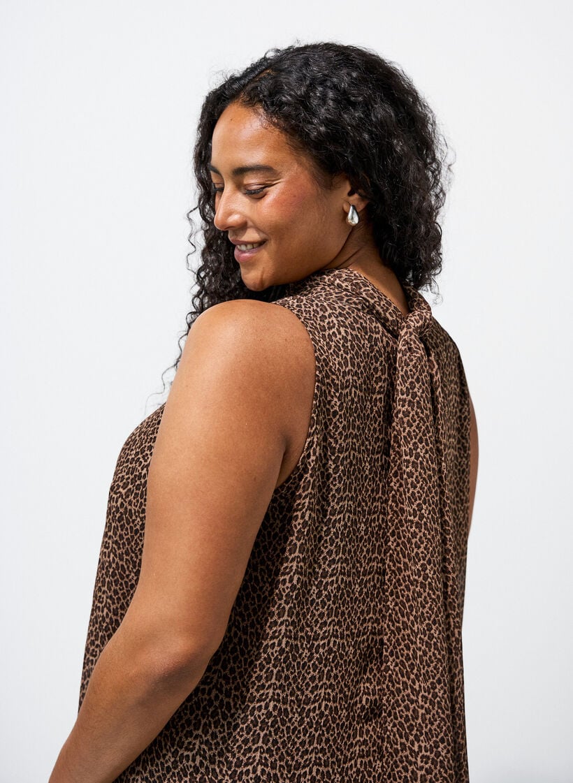 Midikjole i chiffon med leopardprint og bindeb&aring;nd, Brun, Model image number 3