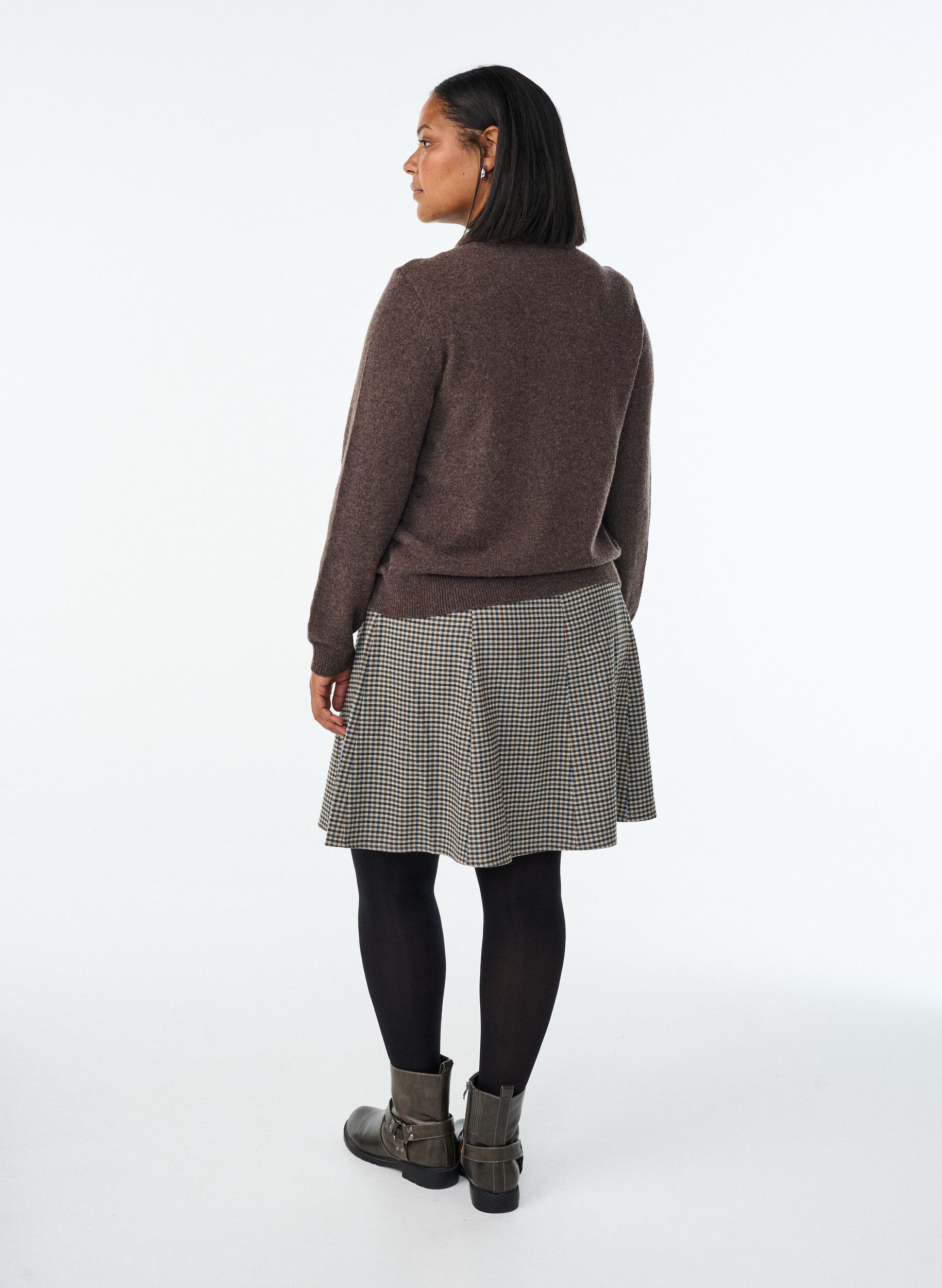 Zizzi Kort nederdel med A-shape, Brun, Model image number 2