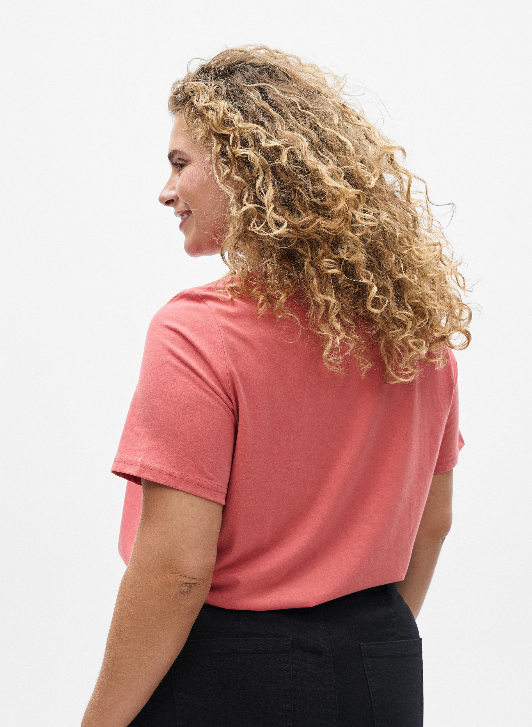 Zizzi FLASH - T-shirt med motiv, Lyser&oslash;d, Model image number 2