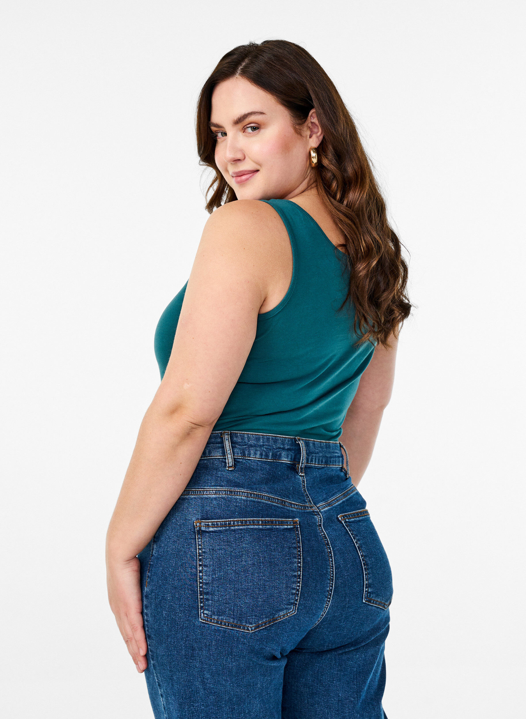 Zizzi Ensfarvet basis top i bomuld, Gr&oslash;n, Model image number 2