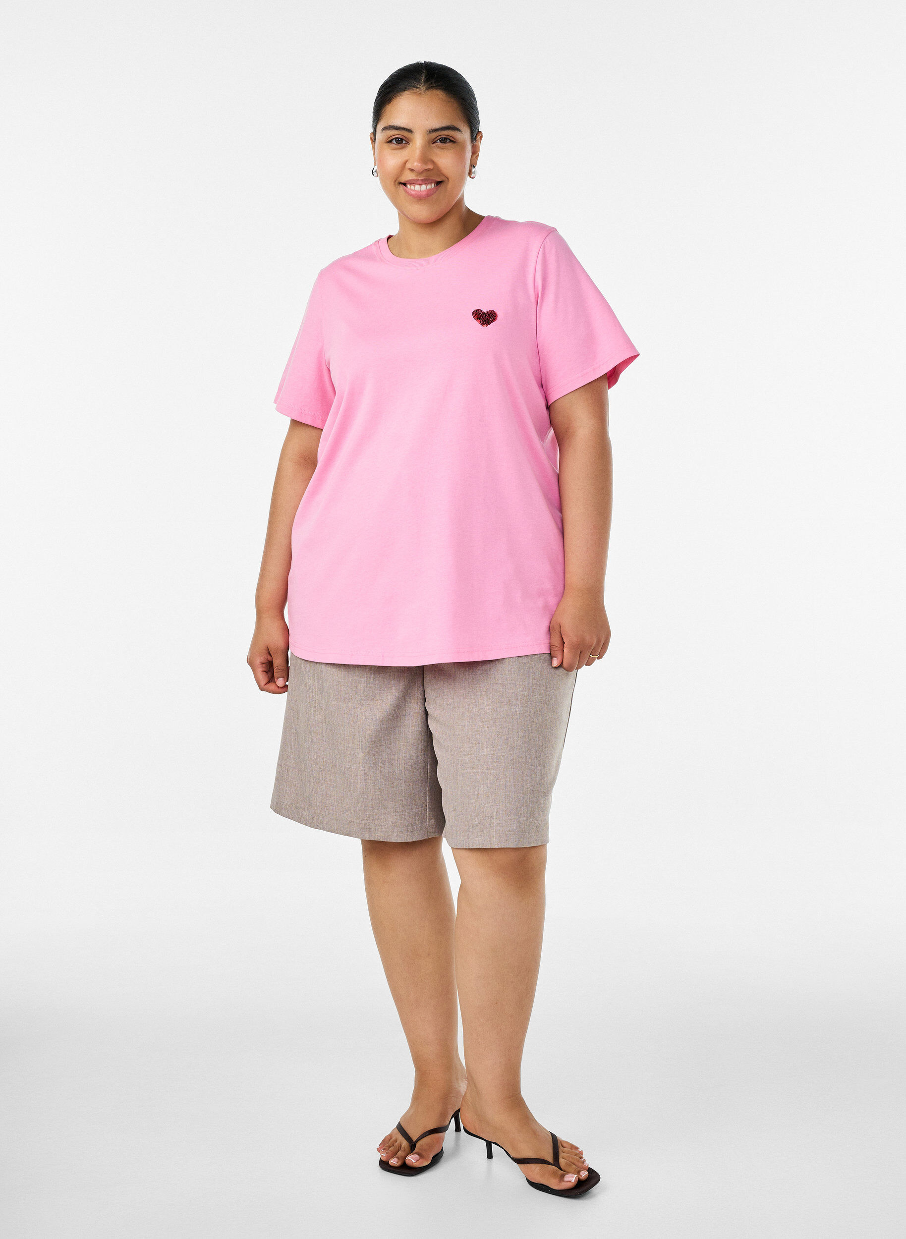 ZizziT-shirt med paillethjerte og farverigt rygprint, Lyser&oslash;d, Model image number 1