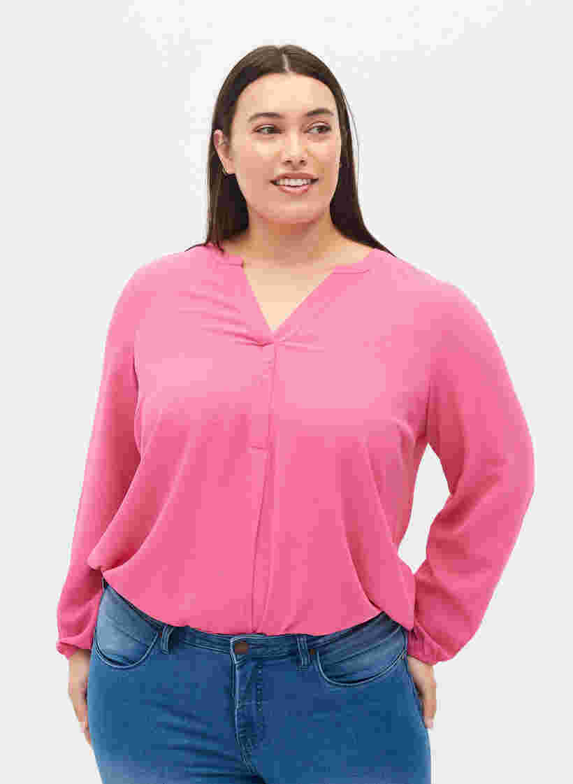 Ensfarvet bluse med v-hals, Shocking Pink, Model