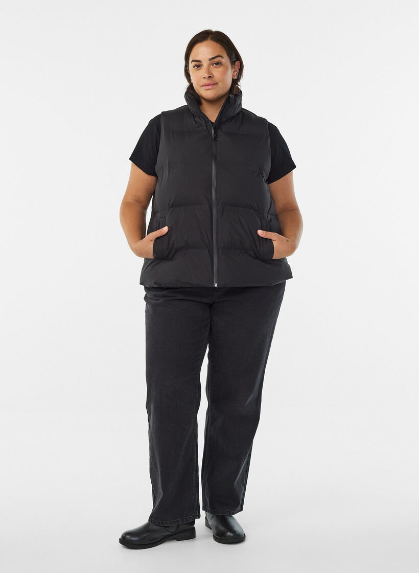 Kort puffervest med h&oslash;j krave, Sort, Model image number 1
