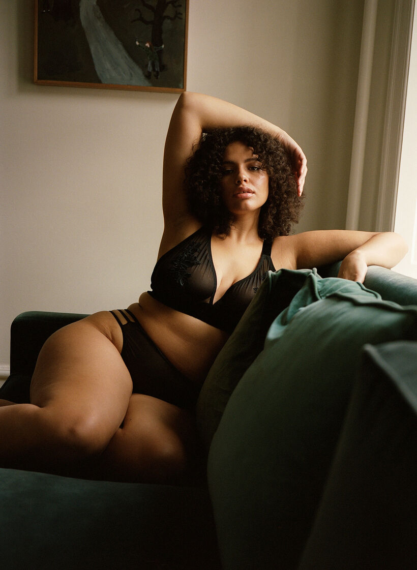 Mesh bh med velour og blonder, Black, Image image number 0