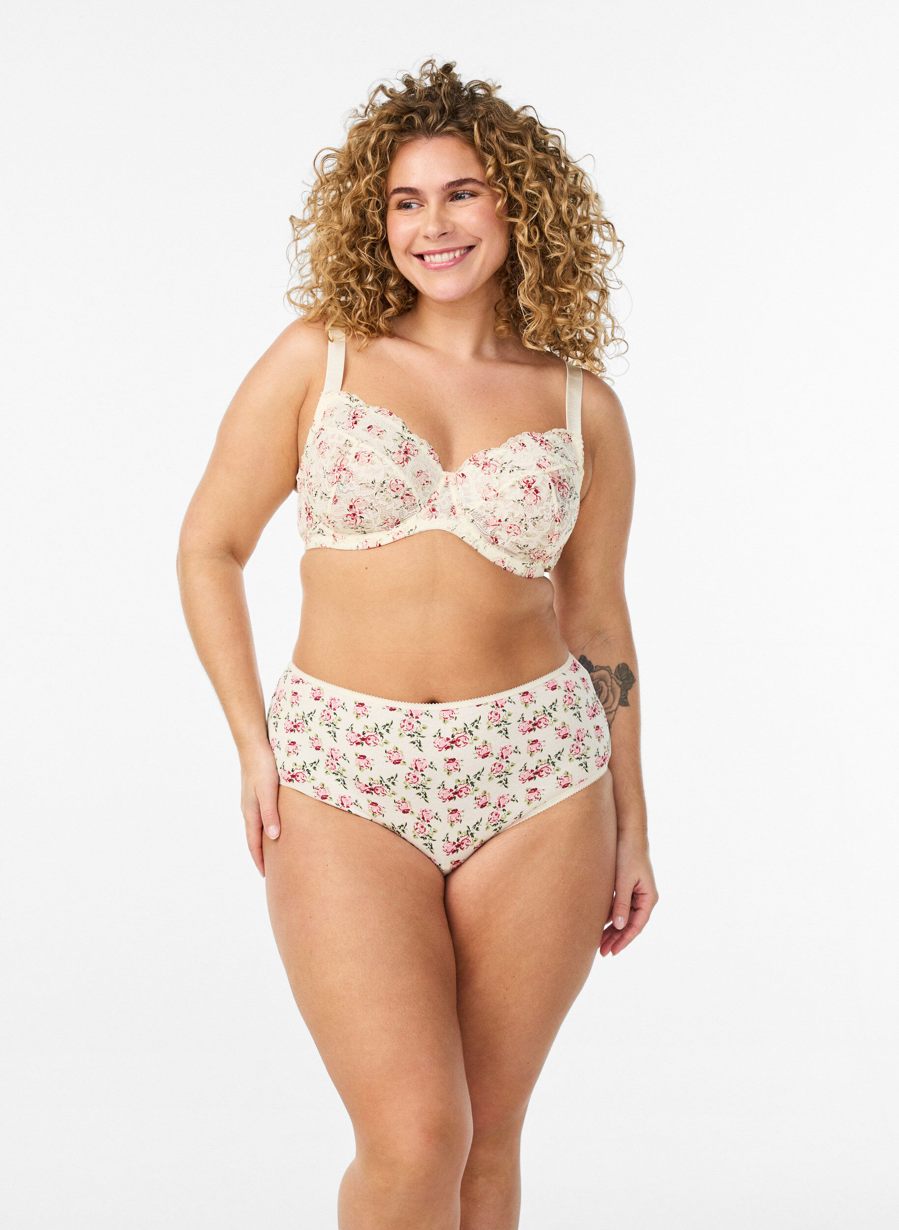 Zizzi 5-pak brief-trusser i ribbet bomuld, Vanilla, Model image number 1