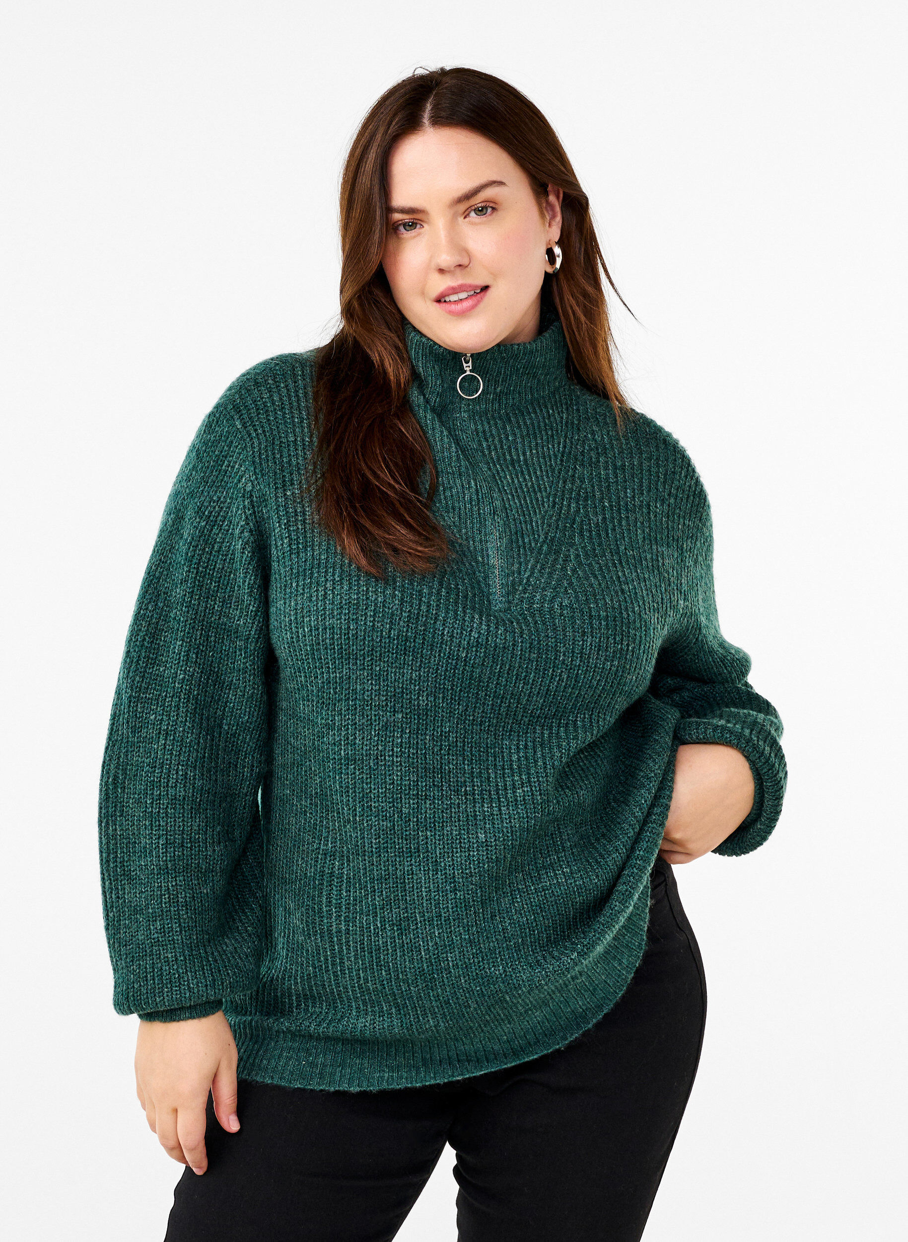 Striktr&oslash;je med h&oslash;j hals og lynl&aring;s, Gr&oslash;n, Model