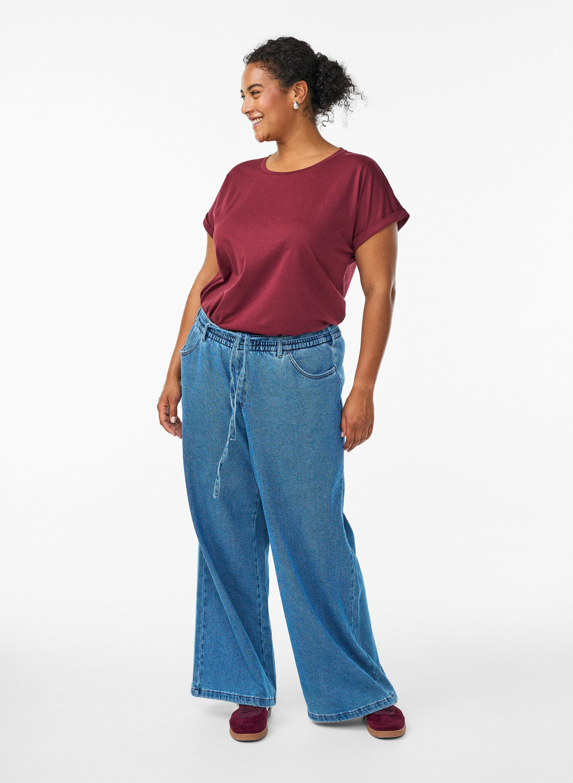 ZizziKort&aelig;rmet t-shirt i bomuldsblanding, M&oslash;rk Bordeaux, Model image number 1