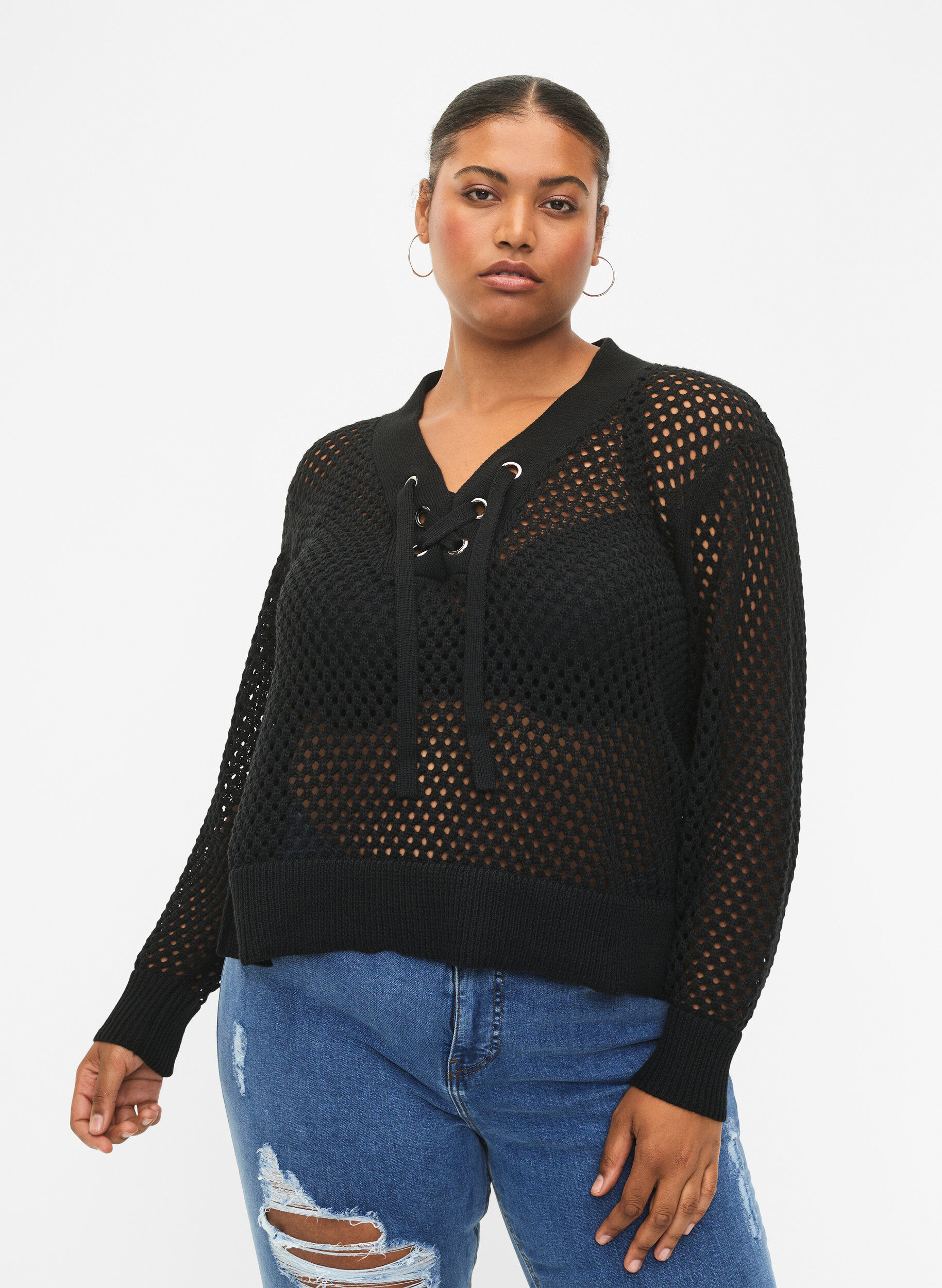 Zizzi Strikbluse med hulm&oslash;nster, Black, Model image number 0