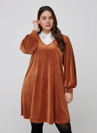 Velour kjole med lange pufærmer, Brown ASS, Model image number 0