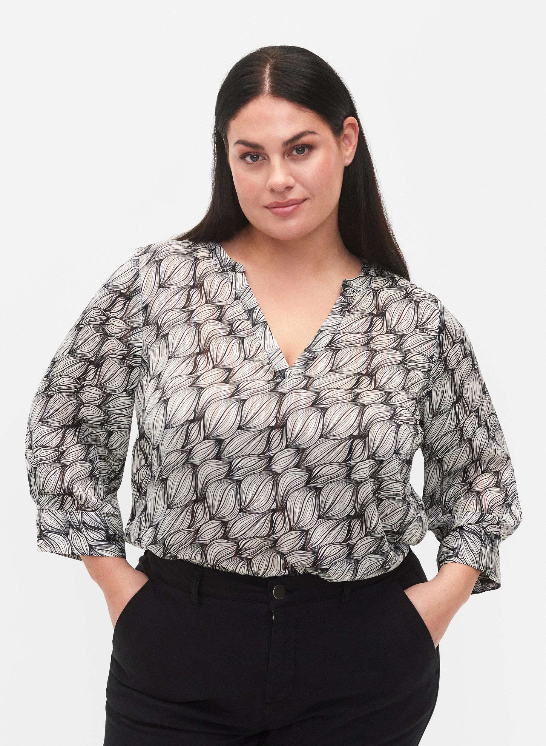 Zizzi Bluse med print og 3/4 &aelig;rmer , Black White Leaf, Model image number 0