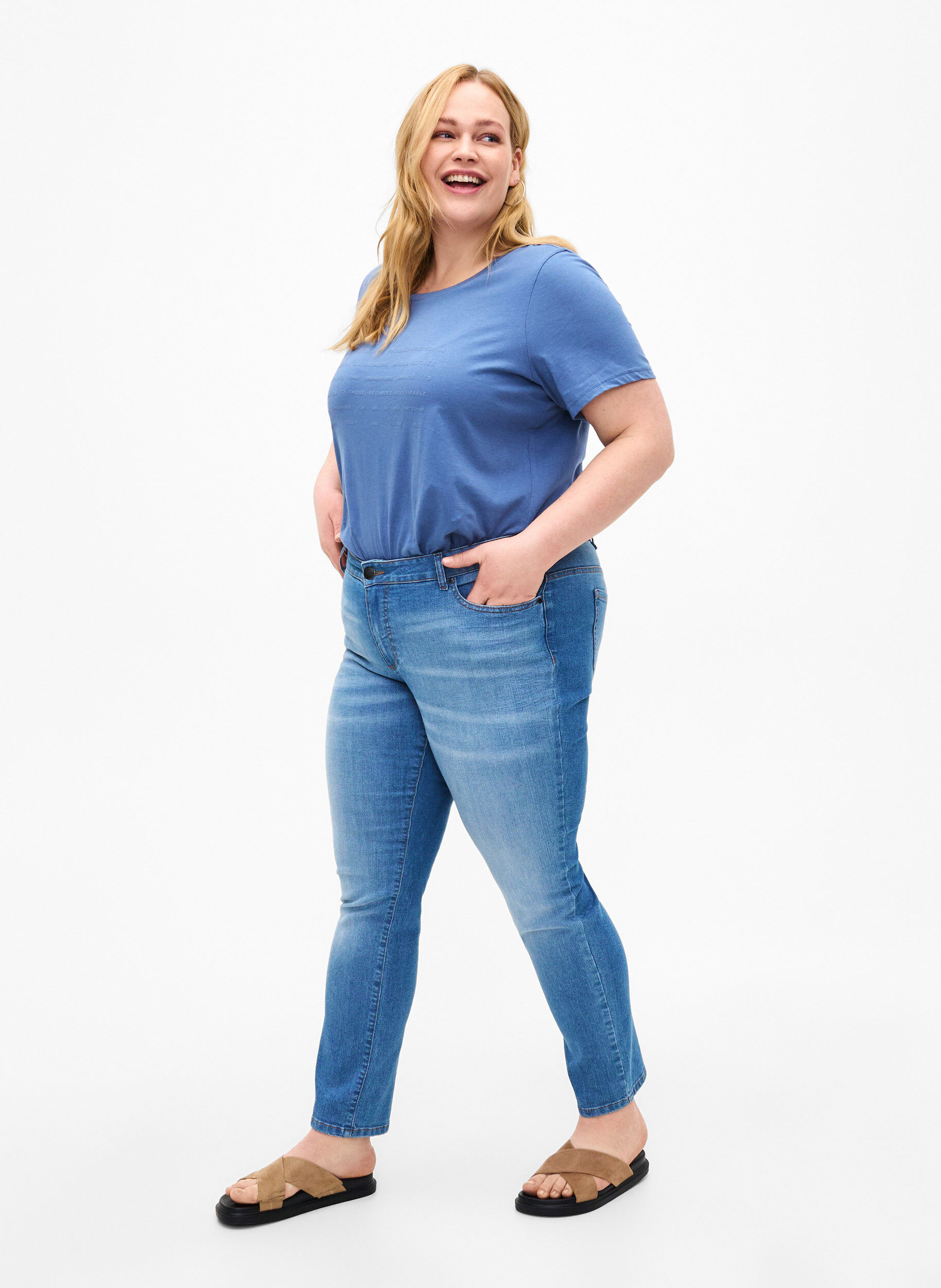 Zizzi T-shirt med tekst motiv, Moonlight B. W.Navy, Model image number 2