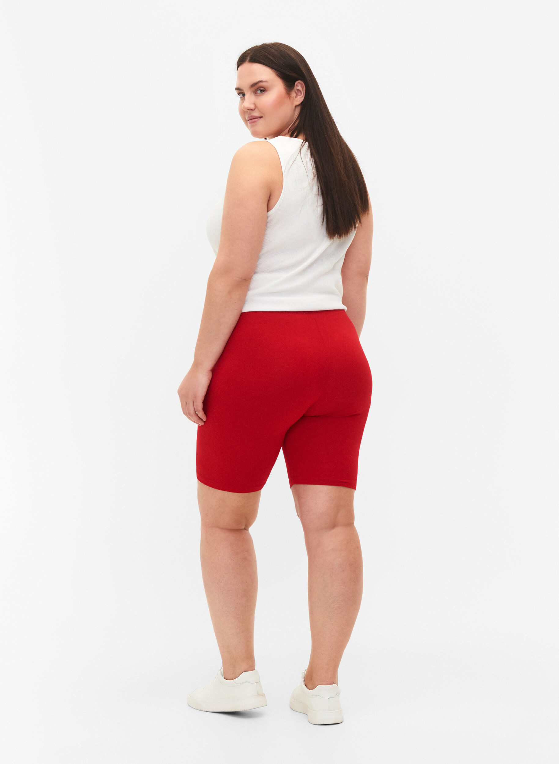 ZizziEnsfarvede basis cykelshorts, R&oslash;d, Model image number 2