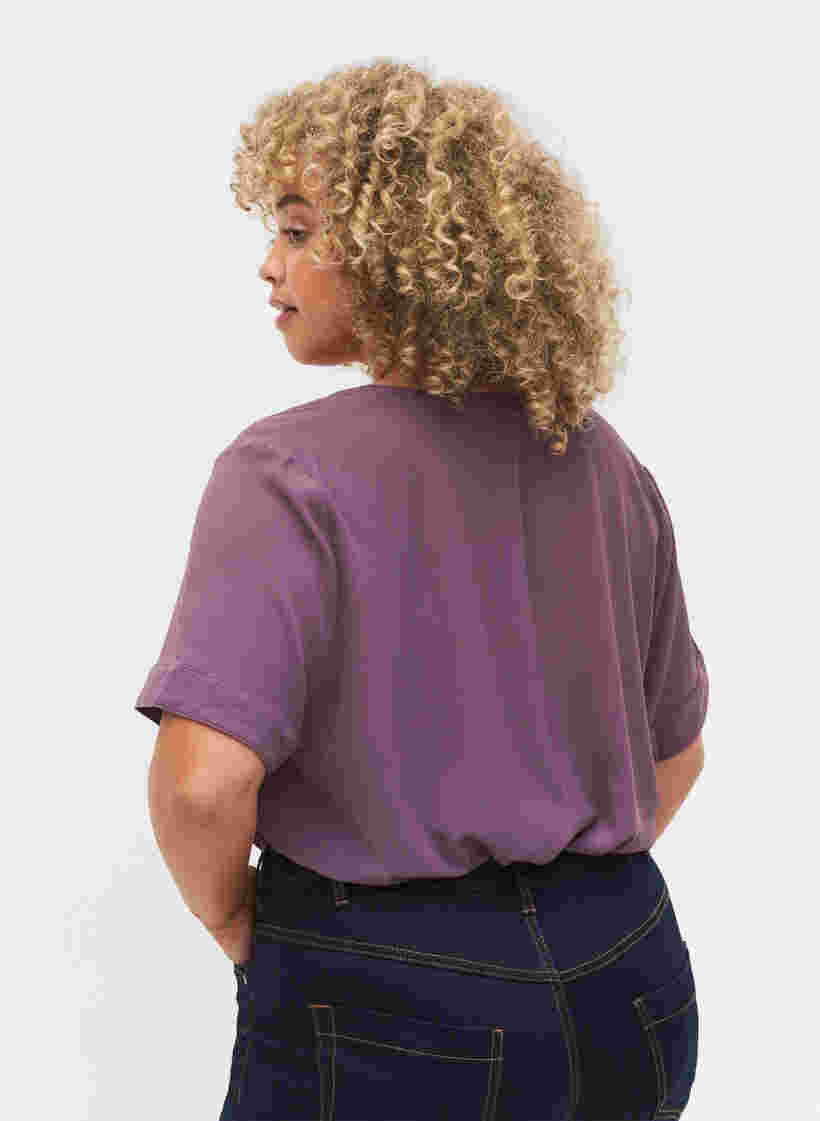 Kortærmet bluse med v-udskæring, Vintage Violet, Model image number 1