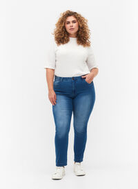 Slim fit Emily jeans med normal talje, Light blue, Model