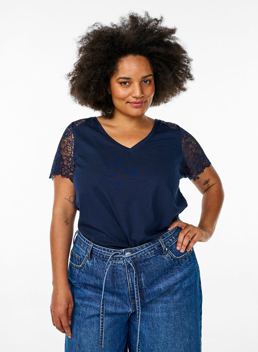 Bomulds t-shirt med korte blondeærmer, Blå, Model image number 0