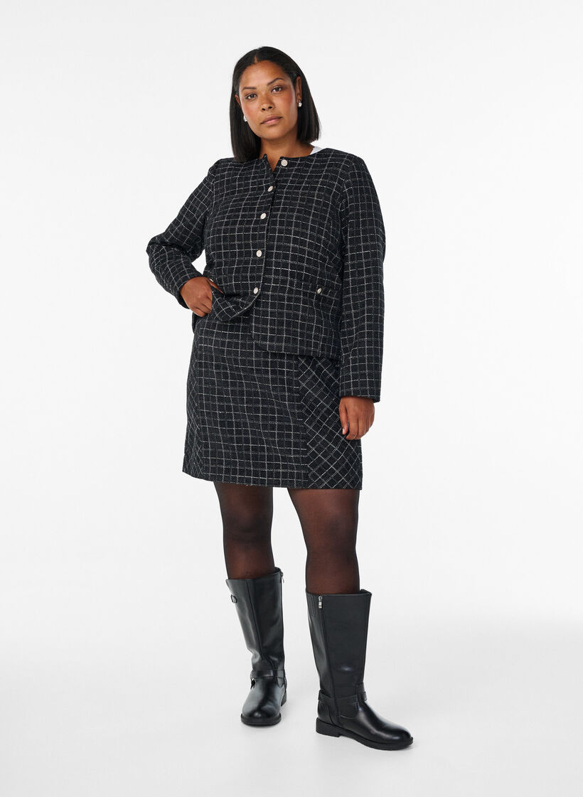 Kort bouclé blazer med tern og rund hals, Sort, Model image number 1