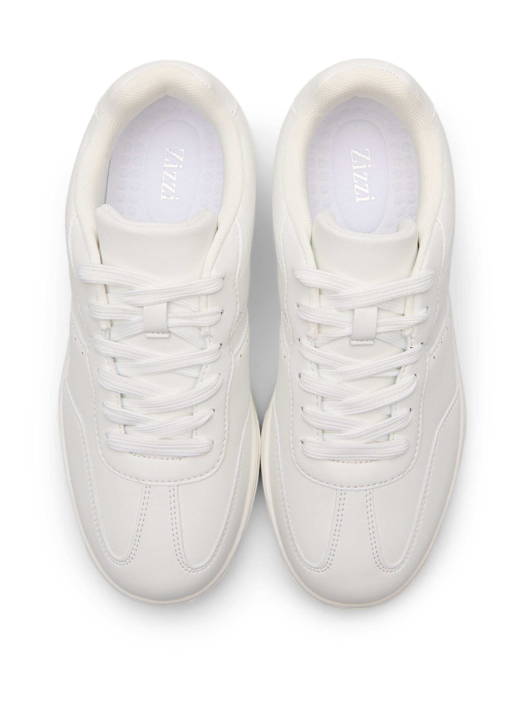 Zizzi Wide fit - Imiteret l&aelig;der sneaker med syningsdetaljer, Hvid, Packshot image number 2