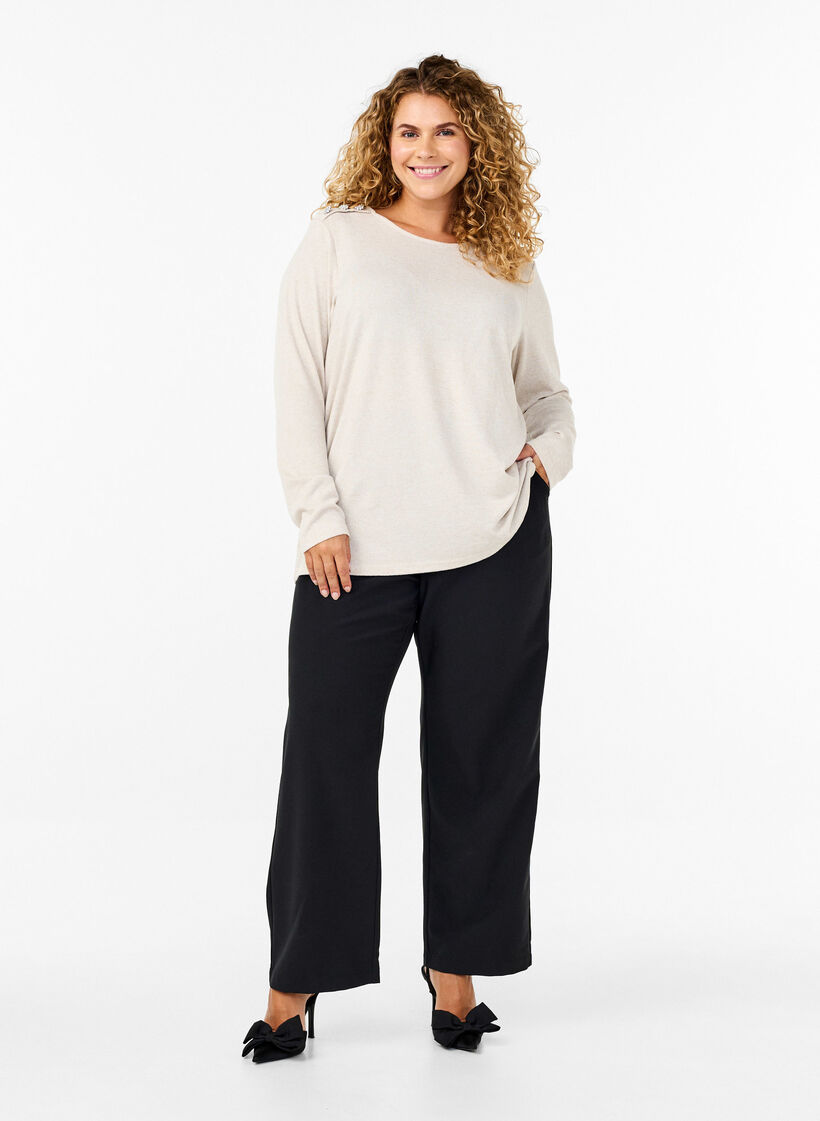 Bluse med pynteknapper , Beige, Model image number 1