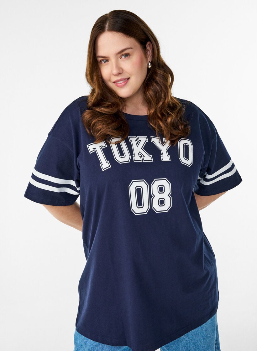 Sporty oversize college t-shirt, Bl&aring;, Model image number 3