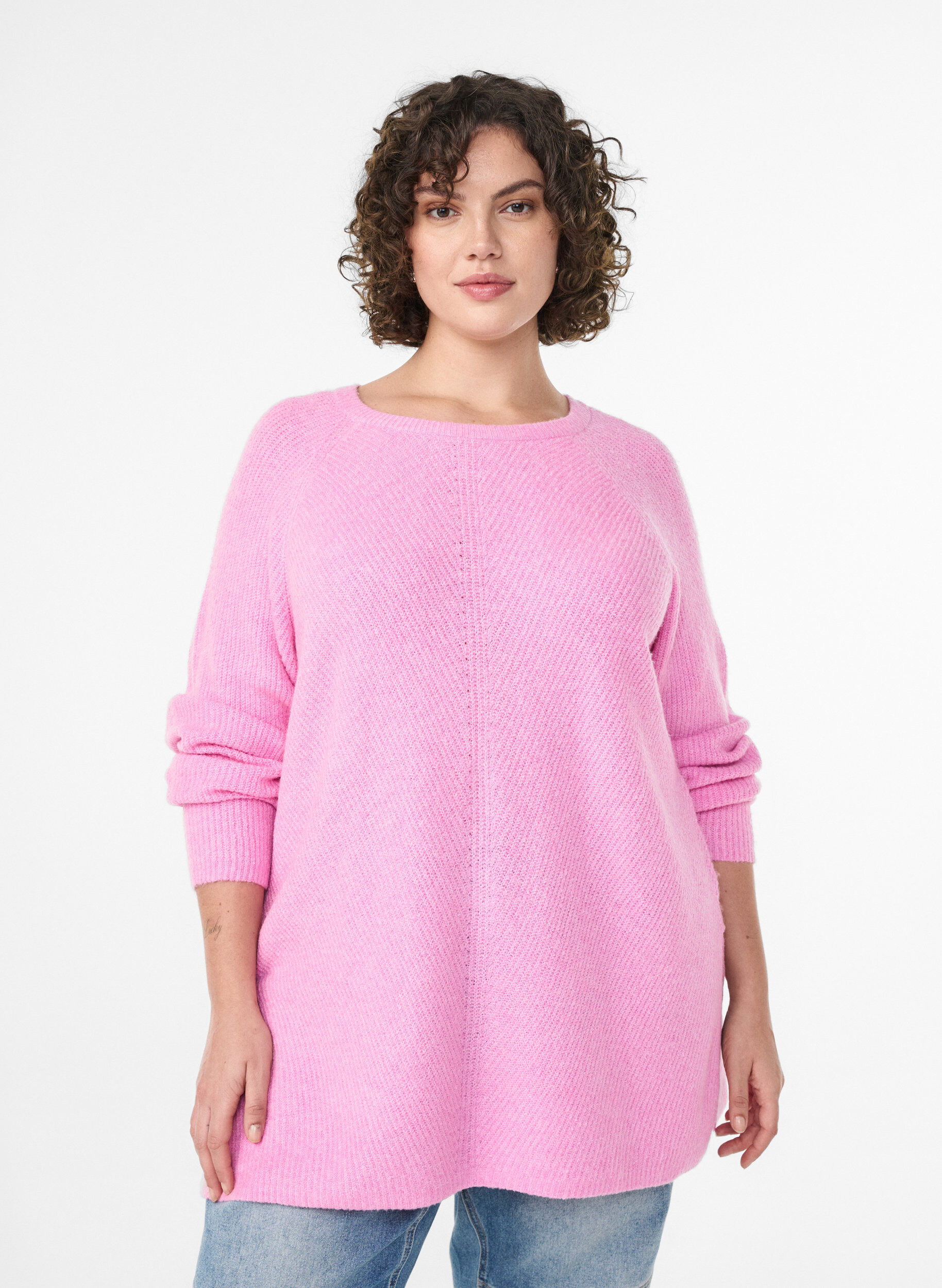 Strikbluse med diagonalt m&oslash;nster og raglan&aelig;rmer, Lyser&oslash;d, Model