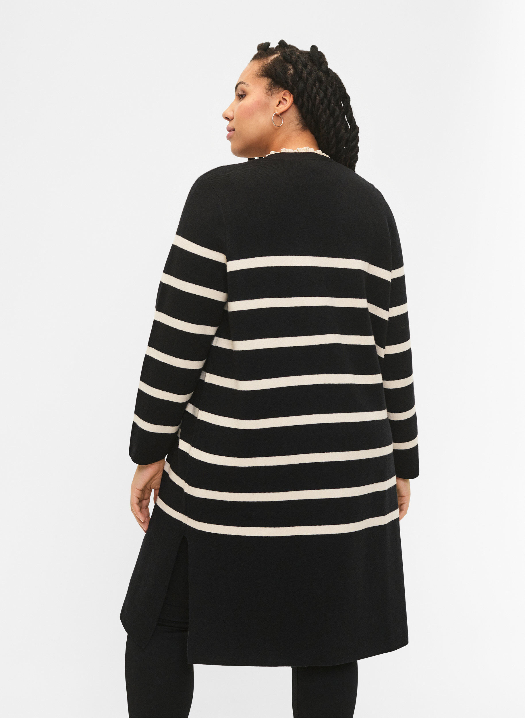 Zizzi Stribet strikcardigan i viskosemix, Black w. Birch, Model image number 1