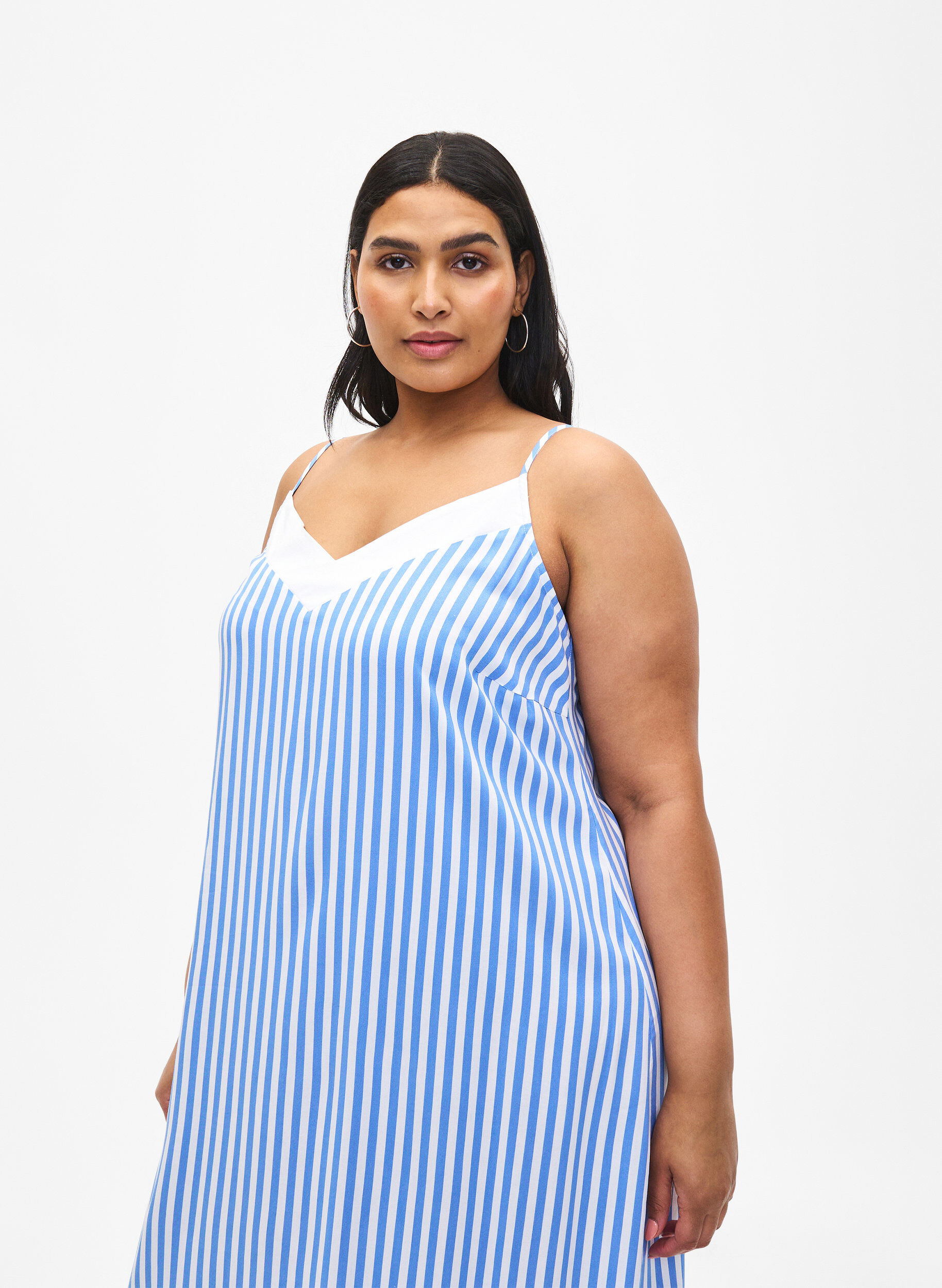 Zizzi FLASH - Stribet stropkjole i viskose, L. Blue White Stripe, Model image number 2