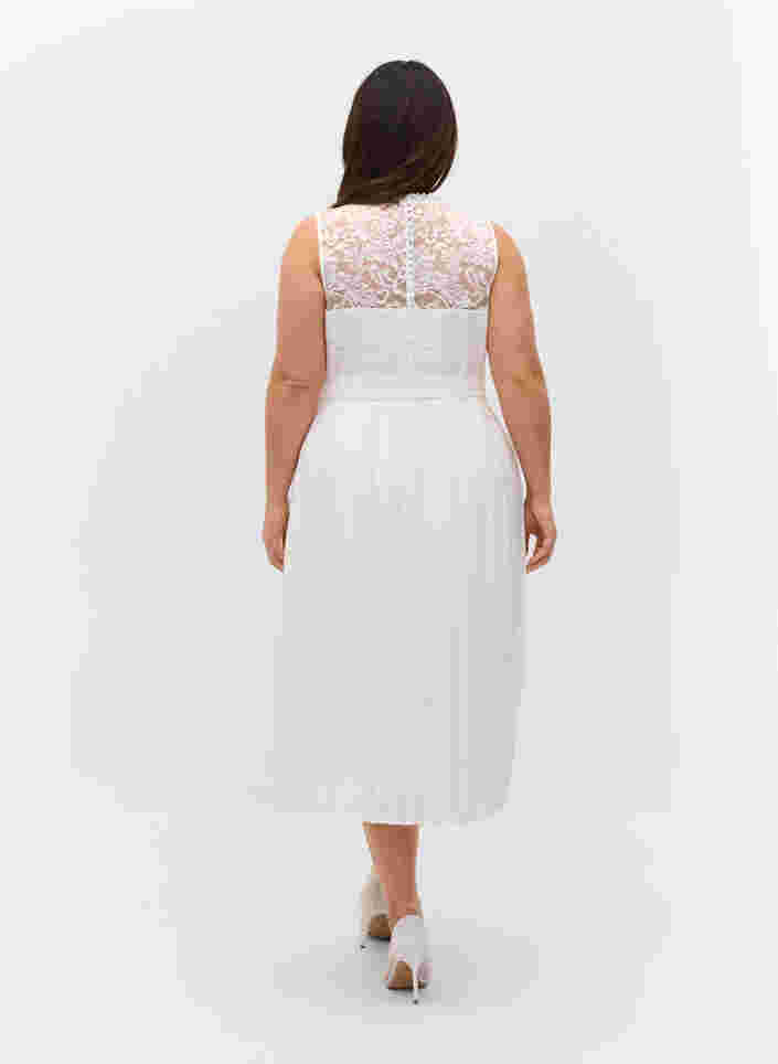 Ærmeløs brudekjole med blonder og plissé, Star White, Model image number 1