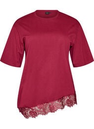 T-shirt med asymmetrisk blondekant, R&oslash;d