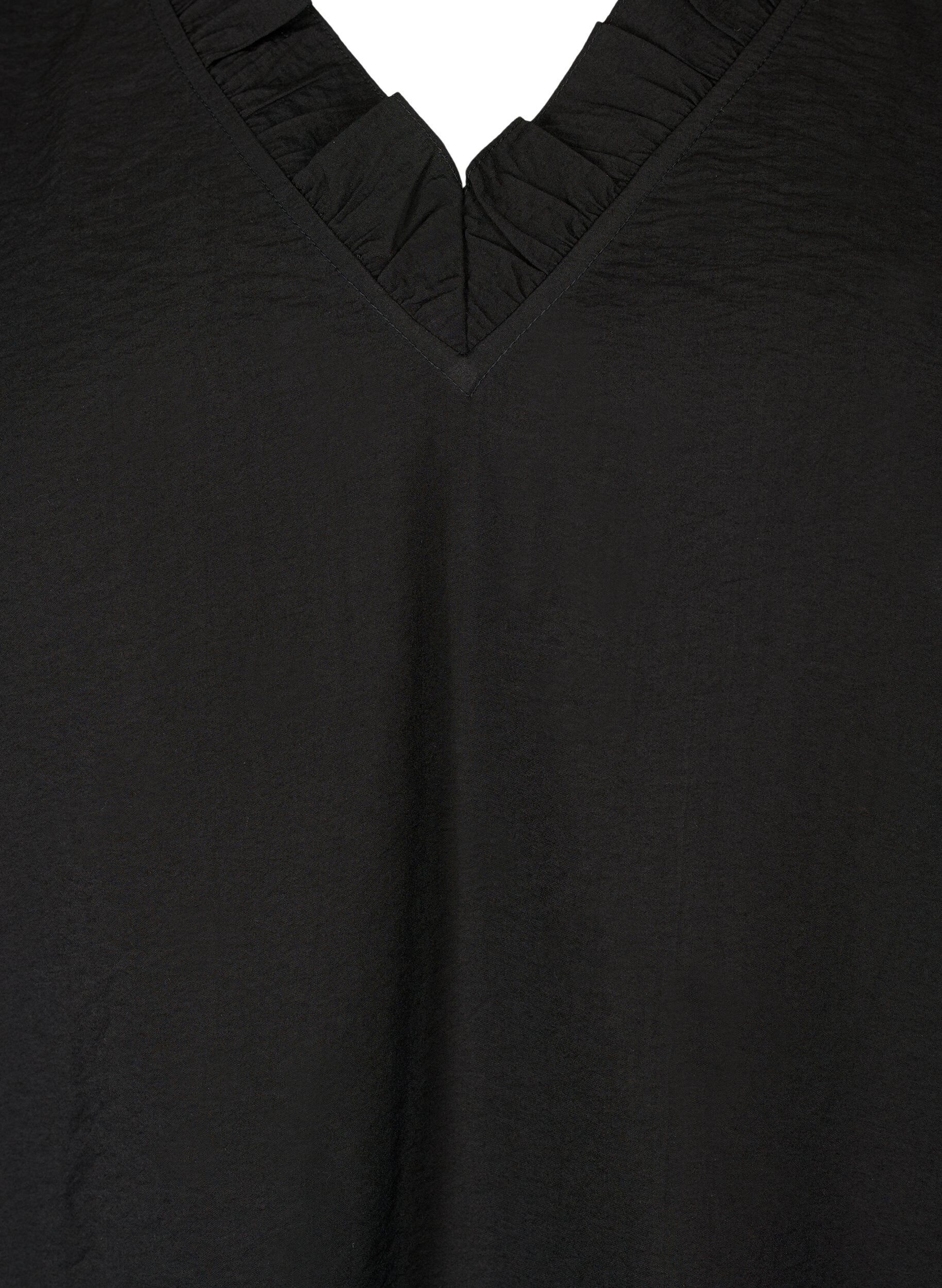 Zizzi Lang&aelig;rmet viskosebluse med fl&aelig;sedetaljer, Black, Packshot image number 2
