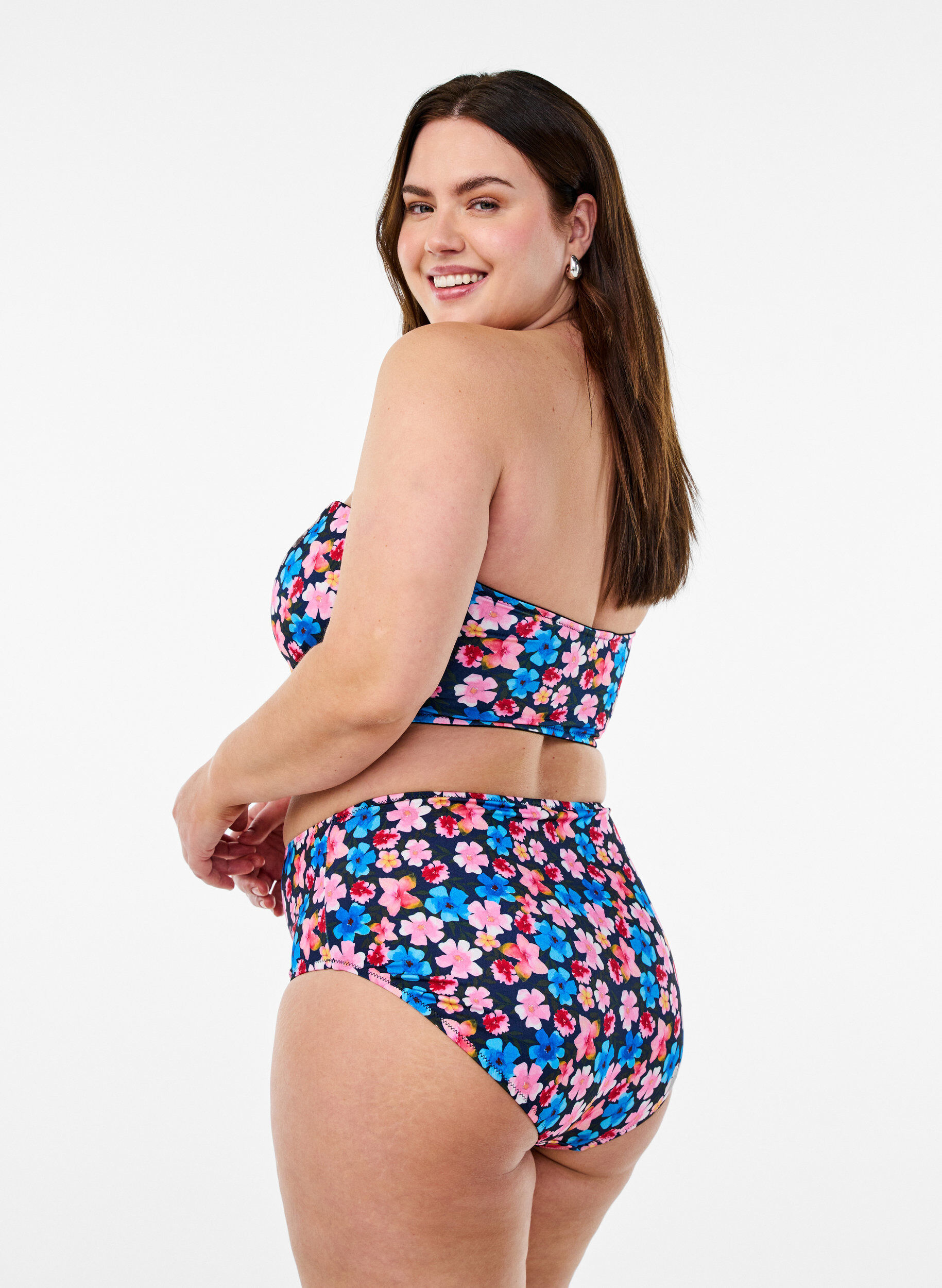 Zizzi Blomstret bikiniunderdel med h&oslash;j talje, Lyser&oslash;d, Model image number 1